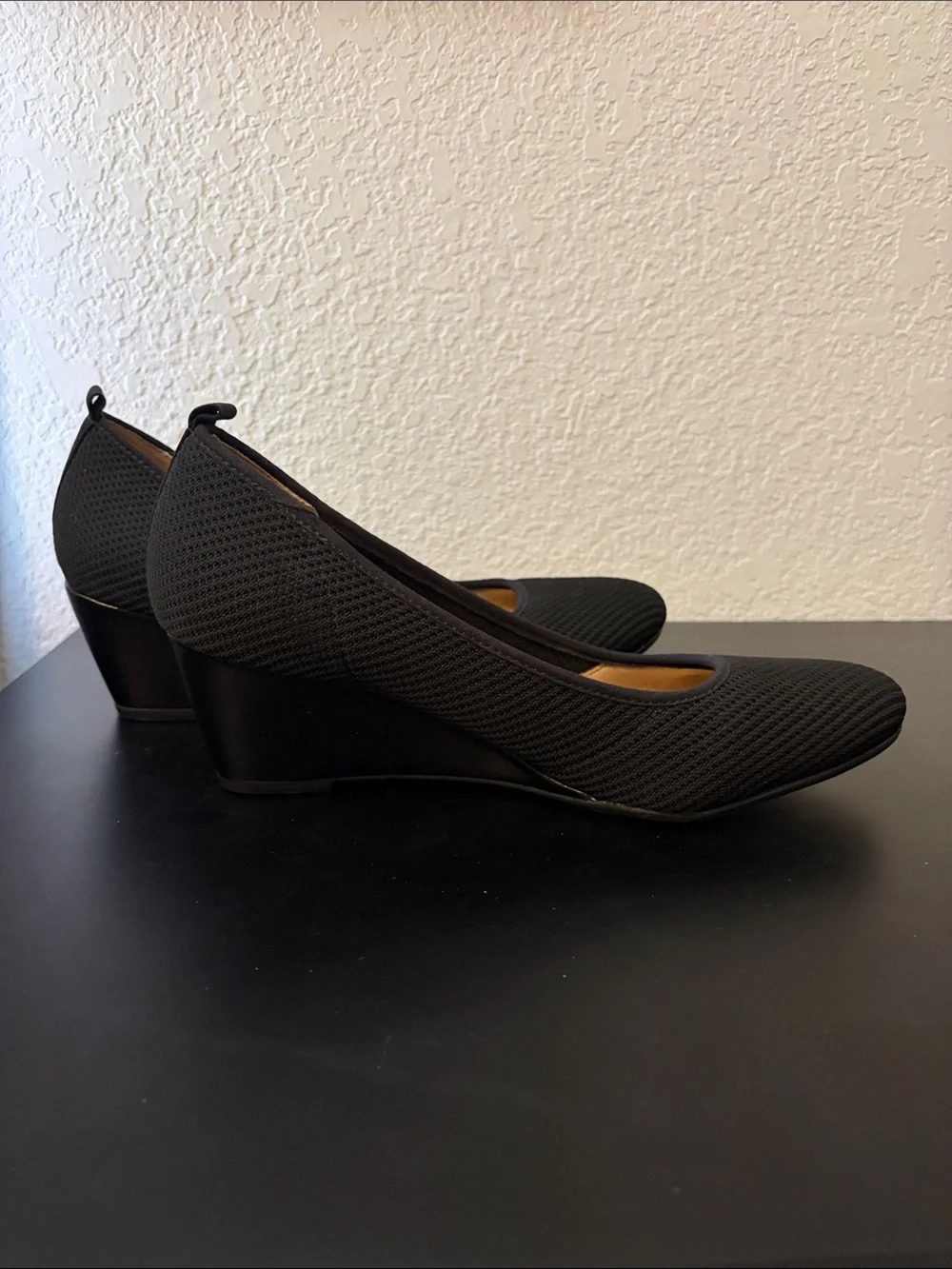 Abella Black Knit Wedge Pumps 8.5